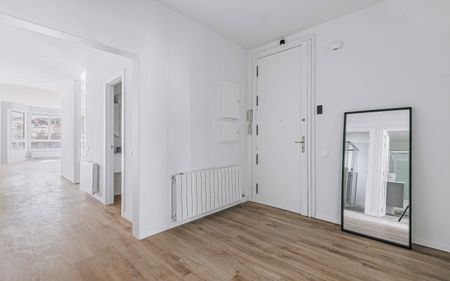 Piso de alquiler en Balmes, Sant Gervasi i la Bonanova - Photo 2