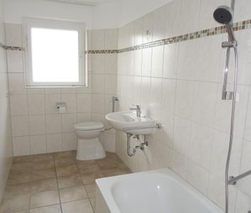 Charmante 3-Zimmer-Wohnung mit Balkon und Garage in gepflegter klei... - Foto 4