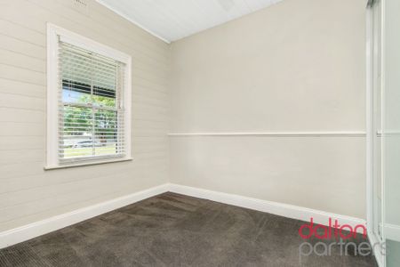 Stylish Carrington Cottage! - Photo 4