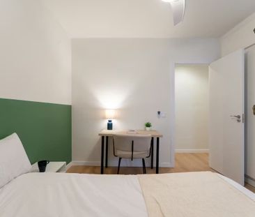 Paseo de la Reina Cristina, Madrid, Community of Madrid 28014 - Photo 3