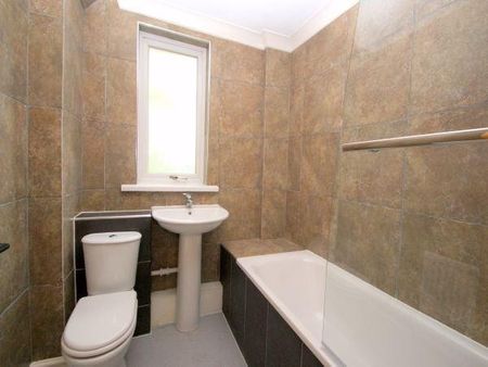 House share to rent - Photo 3