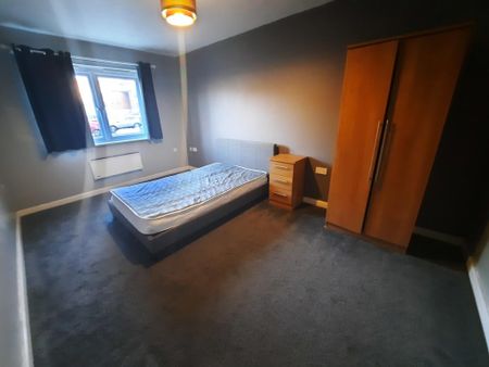 2 bedroom apartment to rent - Photo 3