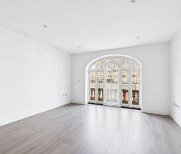 2 bedroom Flat in High Street, Maidenhead - Photo 1