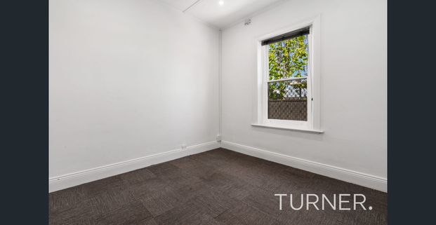 Spacious 4 Bedroom Character Home in Prime Unley Location - Photo 1