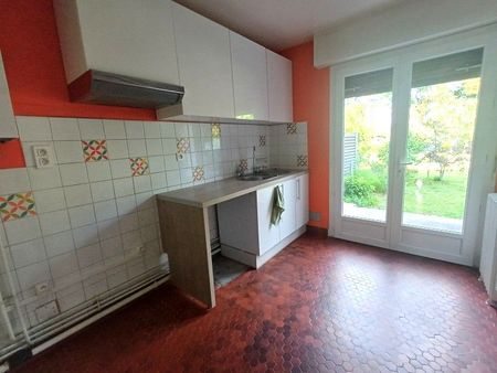 Location Maison 4 pièces 86m² ST PIERRE DU MONT 40280 - Photo 5