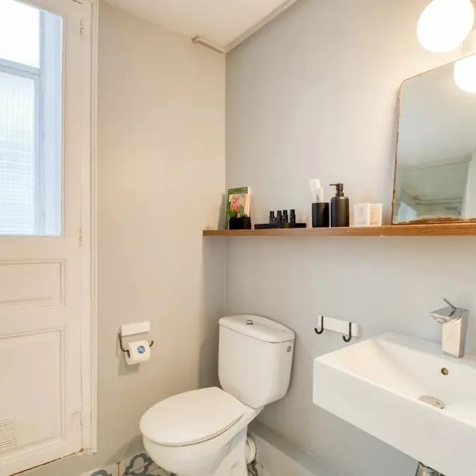 Carrer del Comte dUrgell, Barcelona, Catalonia 08011 - Photo 1