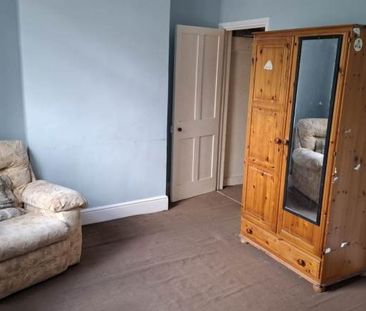 Room in a Shared House, Wells Road, BS4 - Photo 4