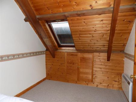 2 bedroom semi-detached house to rent - Photo 2