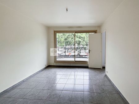 Apartment - Photo 2