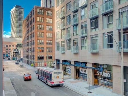 For Lease - 21 Nelson Street Unit# 212, Toronto, Ontario - Photo 3