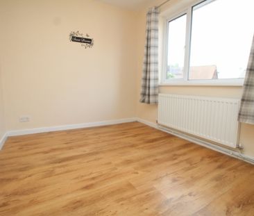 3 Bedroom Semi-Detached Bungalow - Photo 3