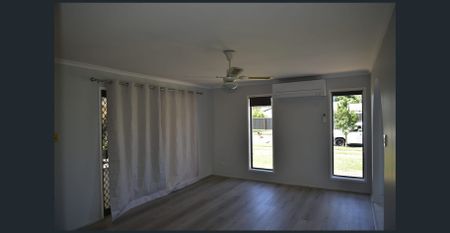 Plenty of Outdoor Space to Enjoy - Photo 3
