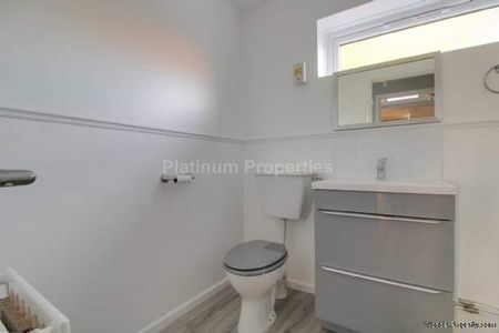 2 bedroom property to rent in Ely - Photo 2