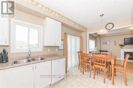 780 ORMOND DRIVE - Photo 3