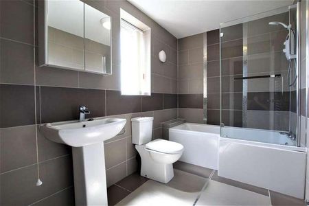 A Colley Road, Sheffield, S5 - Photo 5