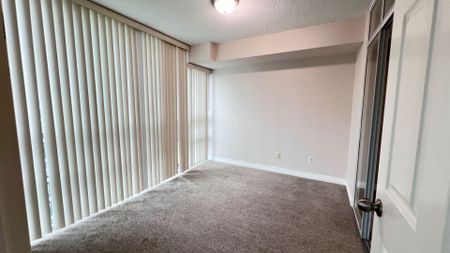 For Lease - 156 Enfield Place Unit# 2116, Mississauga, Ontario - Photo 4