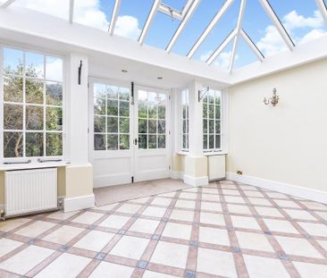 4 bedroom terraced house to rent - Photo 4