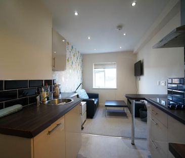 Apartment 5 (Mor Glas), 121 High Street - Photo 5