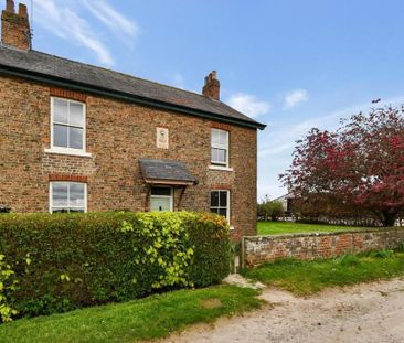 3 bedroom semi-detached house to rent - Photo 5