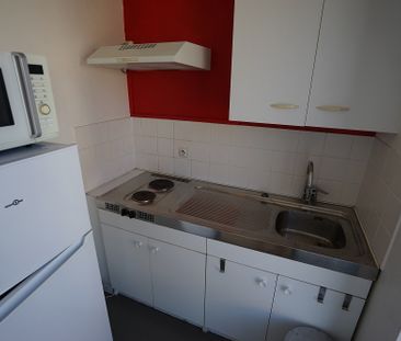 LILLE - APPARTEMENT - T1 MEUBLE - Photo 1