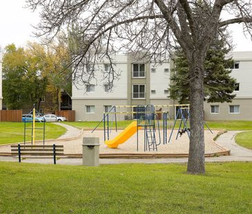 St. Vital Villa - Photo 6