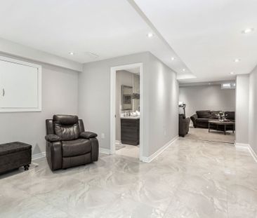For Lease - 3218 Alpaca Avenue, Mississauga, Ontario - Photo 6