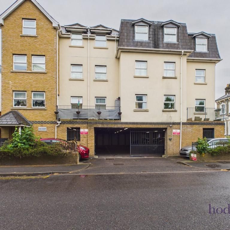 2 bedroom apartment to rent - Photo 1
