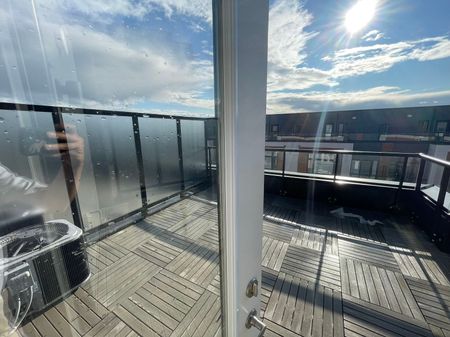 For Lease - 12 David Eyer Road Unit# 1108, Richmond Hill, Ontario - Photo 5