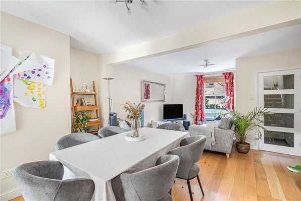 2 bedroom terraced house to rent - Photo 1