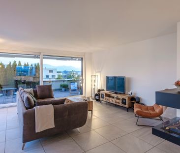 Exklusive 3.5-Zimmer-Attikawohnung im Eigentumsstandard mit Pilatus... - Photo 2