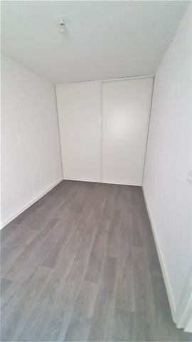 Location Appartement 2 pièces 29m² AUZEVILLE TOLOSANE 31320 - Photo 2