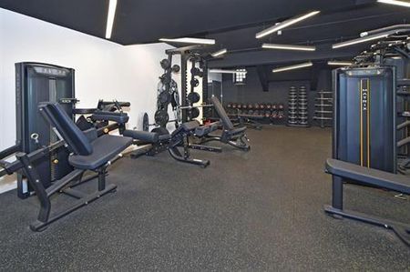 3 bedroom apartment to rent - Photo 2