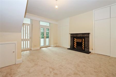 3 bedroom terraced house to rent - Photo 3
