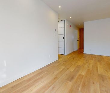 5420-40 Place Pontiac, Brossard, QC J4W 2Z9 - Photo 2