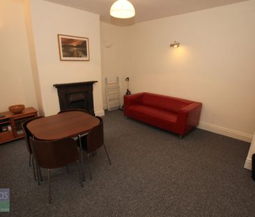 1 Bedroom ROOM, Chester - Photo 2