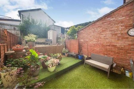 Telor Y Coed, Llanbradach, CF83 - Photo 2