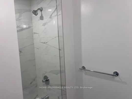 8 Interchange Way #3503 - Photo 1