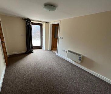 1 bedroom barn conversion to rent - Photo 5