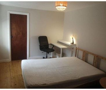 6 bedroom house share to rent - Photo 4