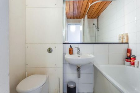 1 Bed Flat, Manhattan Building, E3 - Photo 4