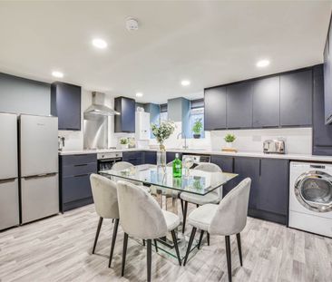 Knowle Mount (Room 4), Burley, Leeds - Photo 1