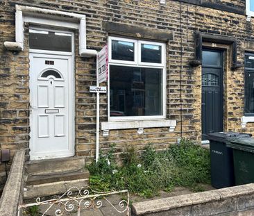 4 bedroom terraced house to rent - Photo 4