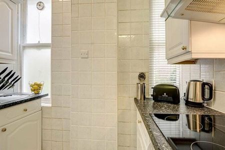 1 bedroom Flat to rent in Hill Street, London, Mayfair, W1J - Photo 4