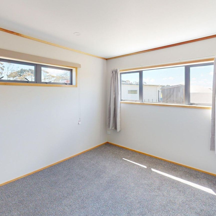 Mt Biggs - 3 bedrooms - Photo 1