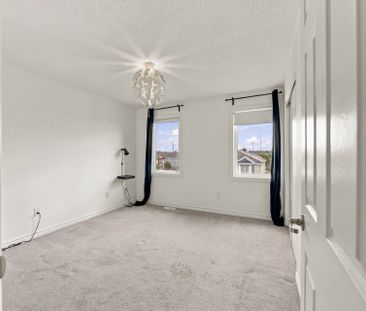 For Lease - 822 Maloja Way, Stittsville - Munster - Richmond, Ontario - Photo 3