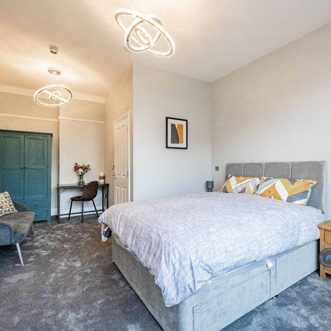 1 bedroom in a house share to rent - Photo 1