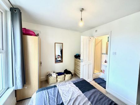 1 bedroom flat to rent - Photo 5