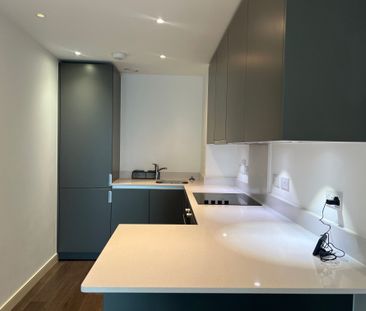 Saffron Square, Croydon - Photo 4