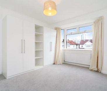 3 bedroom semi-detached house to rent - Photo 5