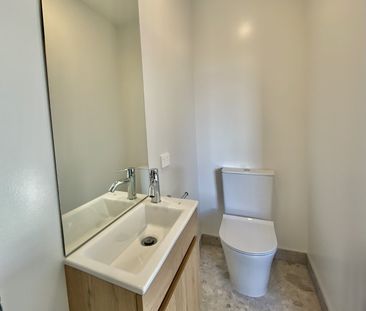 2/236 Salisbury Street, Central City,... - Photo 1